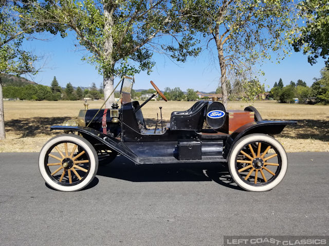 1913-ford-model-t-speedster-004.jpg