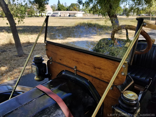 1913-ford-model-t-speedster-041.jpg