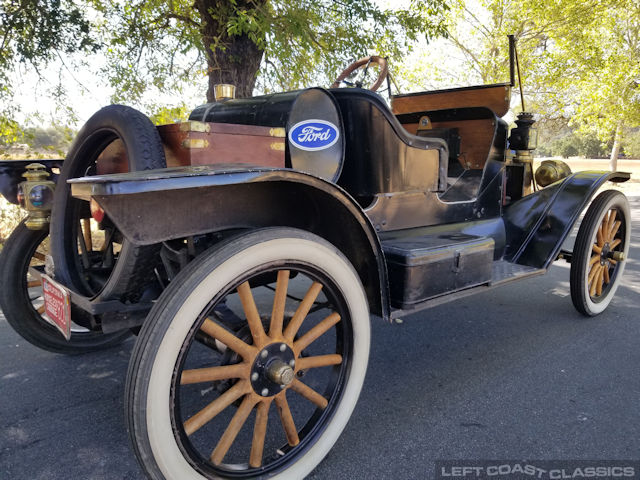 1913-ford-model-t-speedster-048.jpg