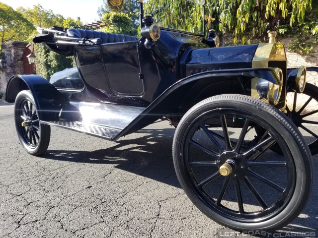 1915-ford-model-t-runabout-051.jpg