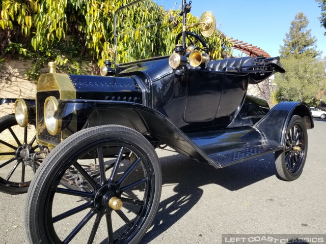 1915-ford-model-t-runabout-052.jpg