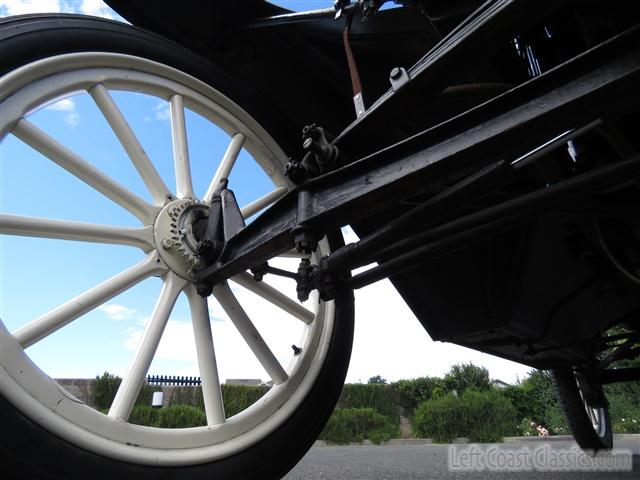 1915-ford-model-t-102.jpg