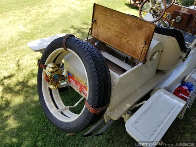 1922-ford-model-t-speedster-051.jpg