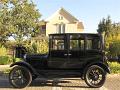 1926-ford-model-t-sedan-008