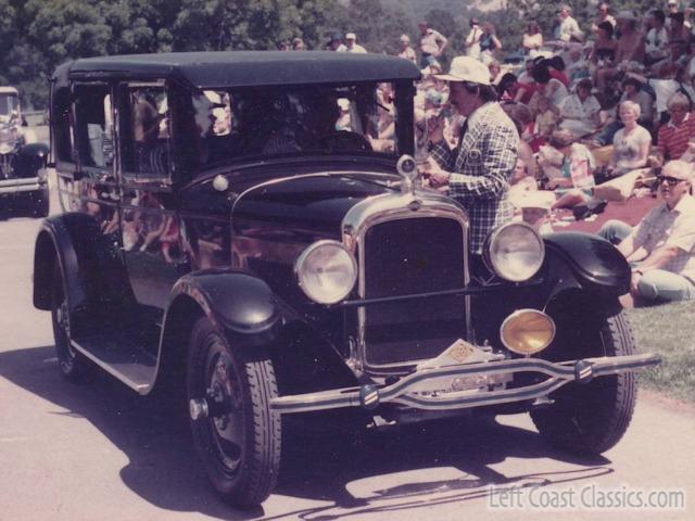 1928-nash-328-landau-212.jpg