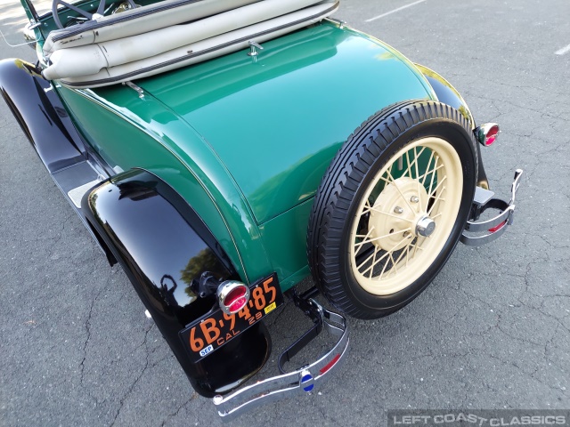 1929-ford-model-a-roadster-063.jpg