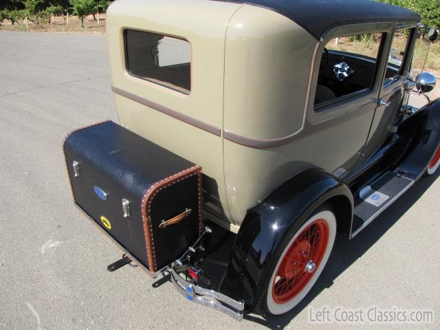 1929-ford-model-a-tudor-sedan-099.jpg