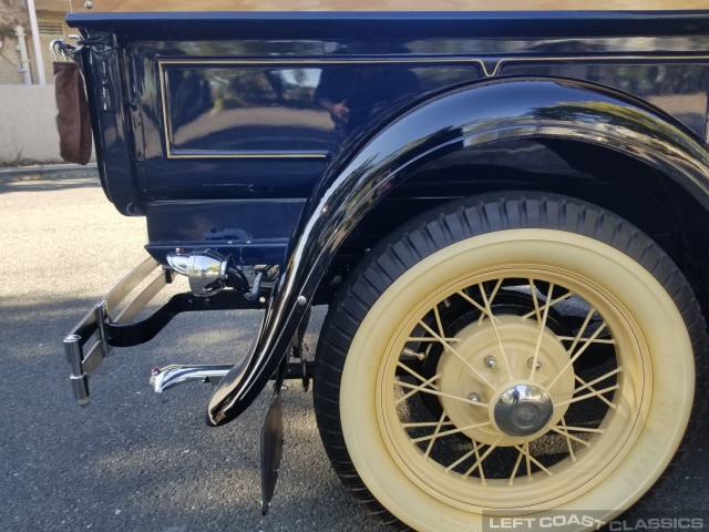 1930-ford-model-a-roadster-pickup-081.jpg