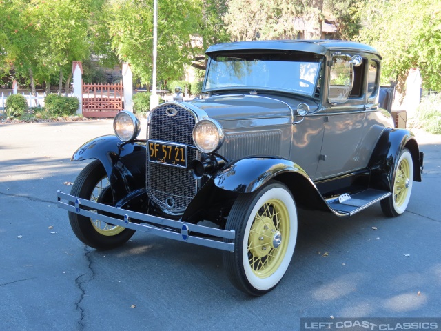 1931-ford-model-a-coupe-rumble-003.jpg