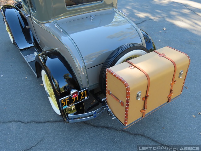 1931-ford-model-a-coupe-rumble-071.jpg