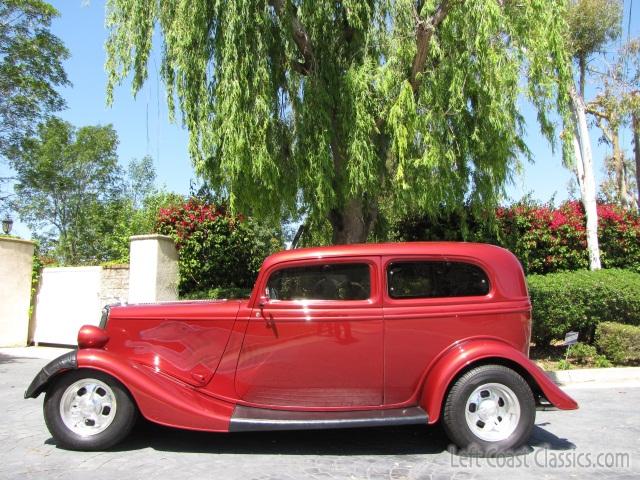 1934-ford-tudor-sedan-352.jpg