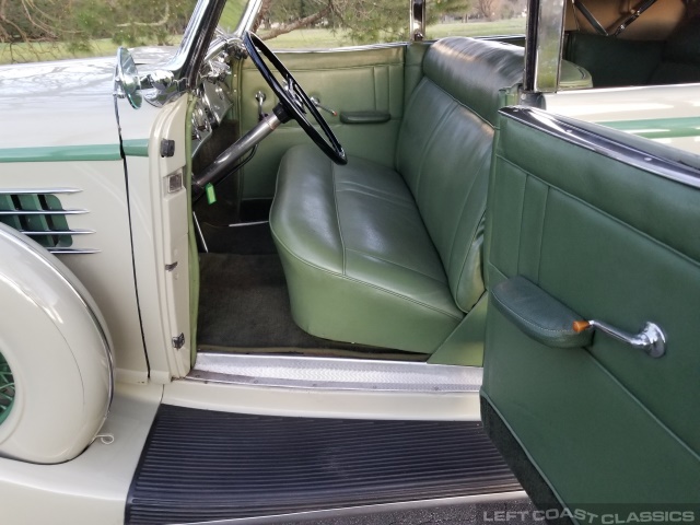 1935-auburn-851-phaeton-072.jpg