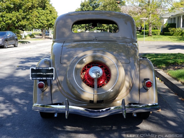 1935-ford-deluxe-5-window-coupe-014.jpg