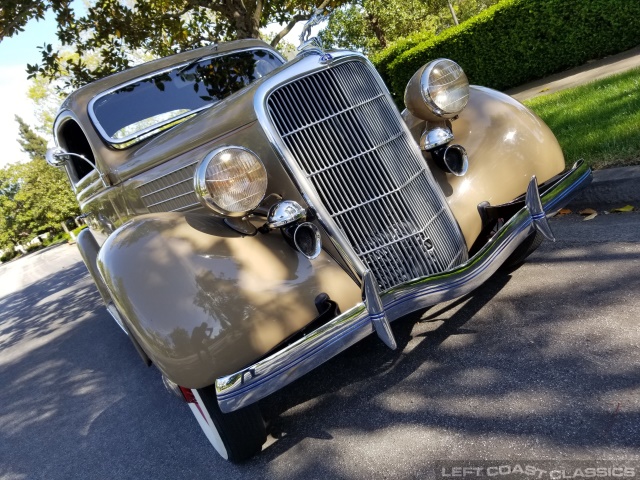 1935-ford-deluxe-5-window-coupe-029.jpg