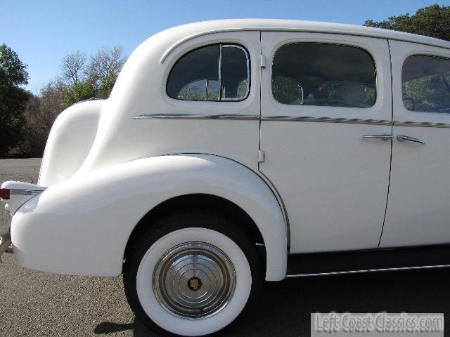 1937-cadillac-model-65-093.jpg