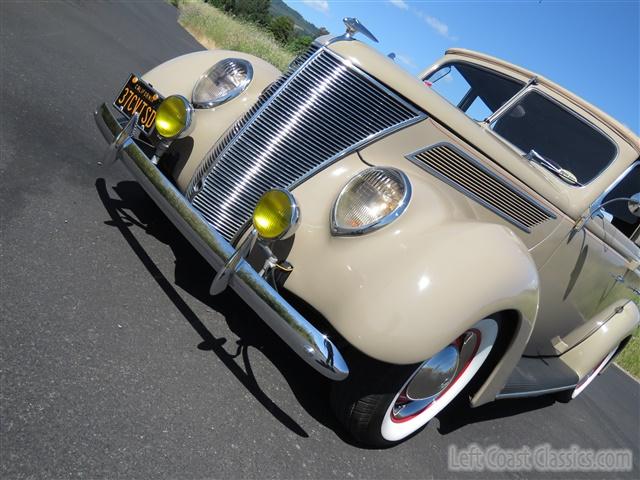 1937-ford-deluxe-convertible-082.jpg