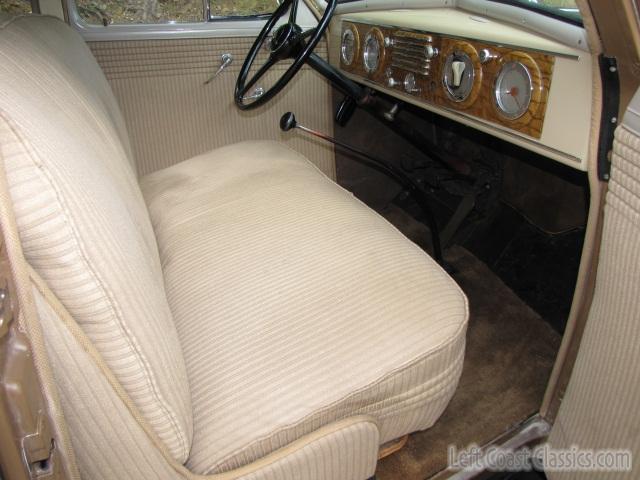 1937-oldsmobile-six-452.jpg