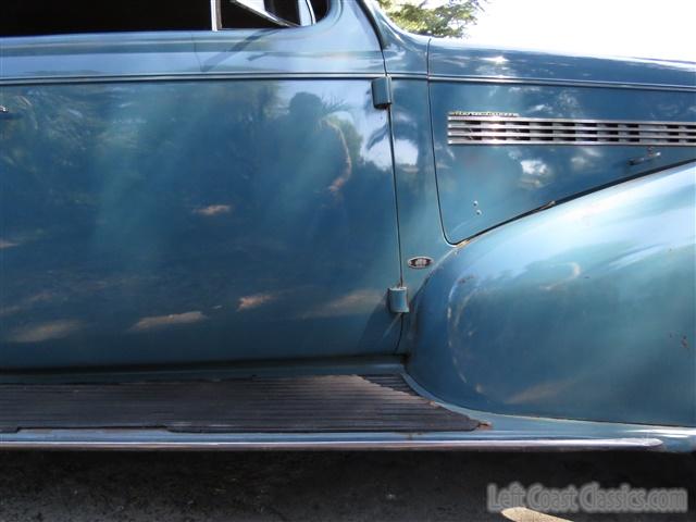 1939-chevrolet-master-deluxe-coupe-065.jpg