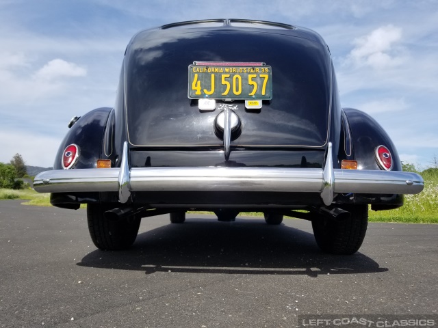 1939-ford-deluxe-016.jpg