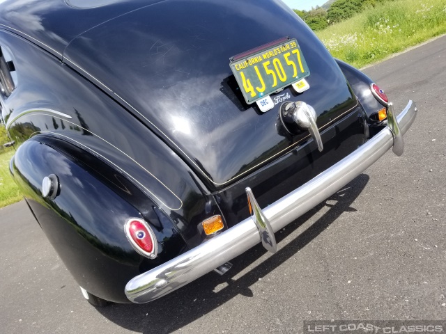 1939-ford-deluxe-035.jpg