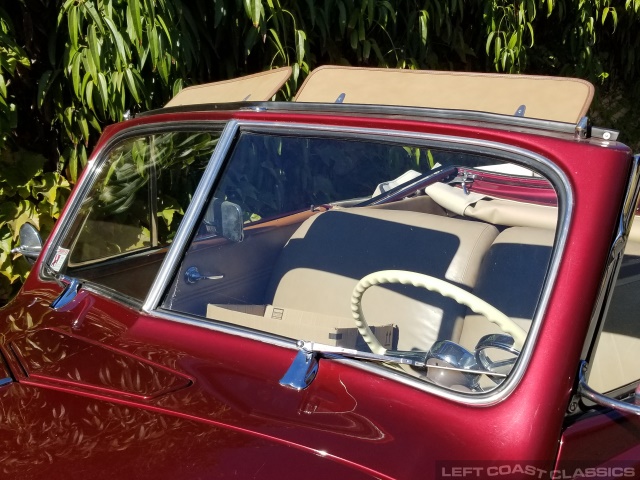 1940-chevrolet-special-deluxe-convertible-051.jpg