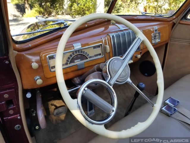 1940-chevrolet-special-deluxe-convertible-100.jpg