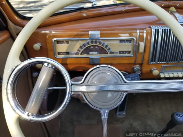 1940-chevrolet-special-deluxe-convertible-109.jpg