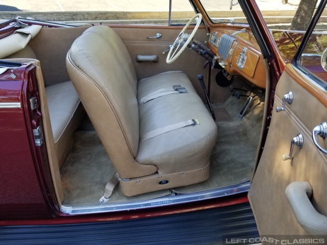 1940-chevrolet-special-deluxe-convertible-142.jpg