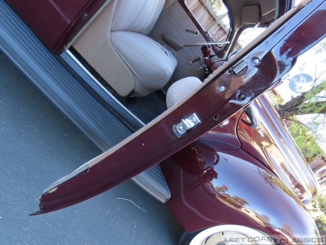 1940-ford-deluxe-071.jpg