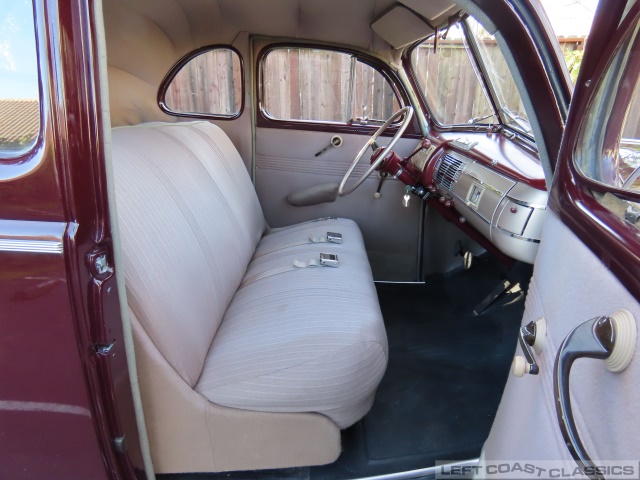 1940-ford-deluxe-125.jpg