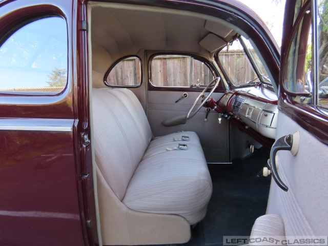 1940-ford-deluxe-126.jpg