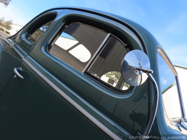 1940-ford-deluxe-coupe-054.jpg