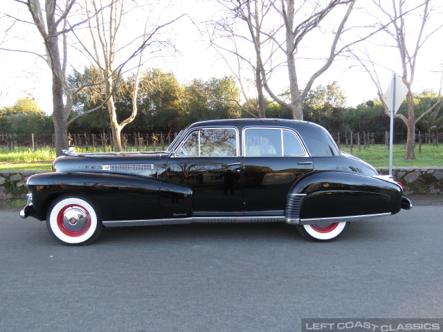 1941-cadillac-fleetwood-017.jpg