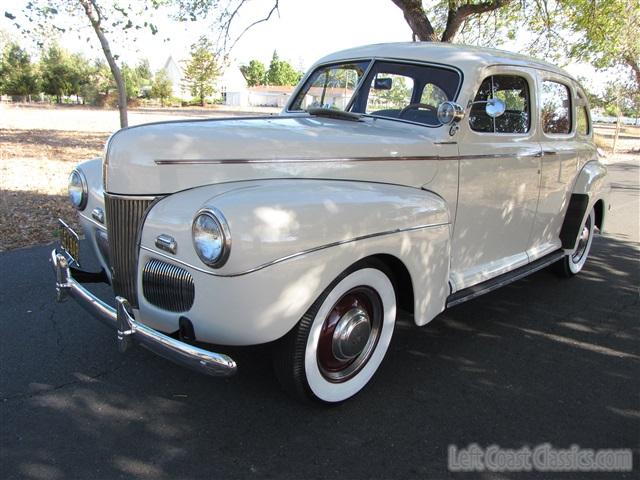 1941-ford-deluxe-012.jpg