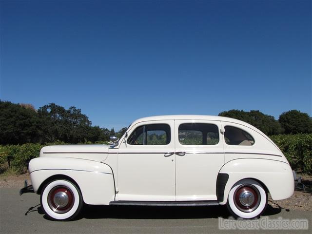 1941-ford-deluxe-014.jpg