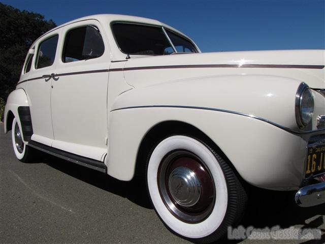 1941-ford-deluxe-043.jpg