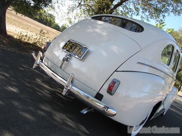 1941-ford-deluxe-058.jpg