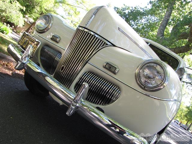 1941-ford-deluxe-082.jpg