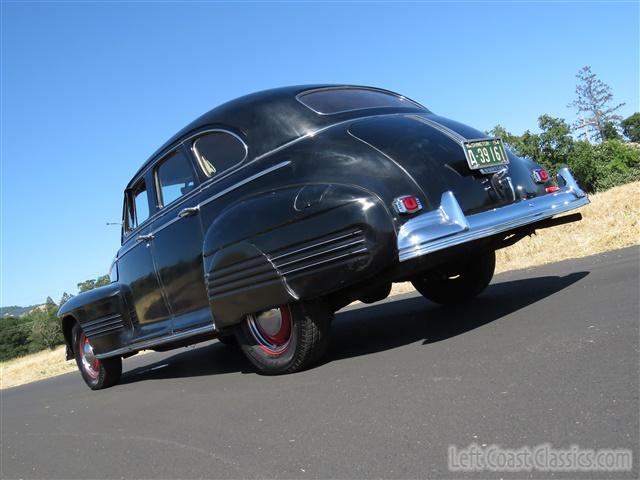 1941-pontiac-deluxe-torpedo-017.jpg