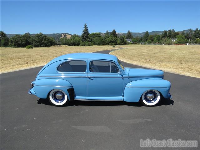 1942-ford-super-deluxe-033.jpg