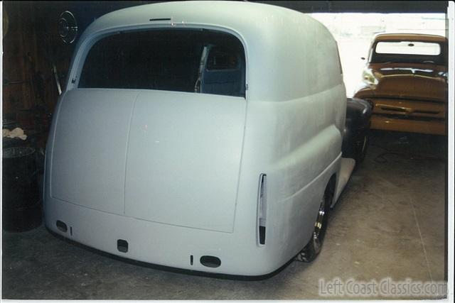 1948-ford-sedan-delivery-063.jpg