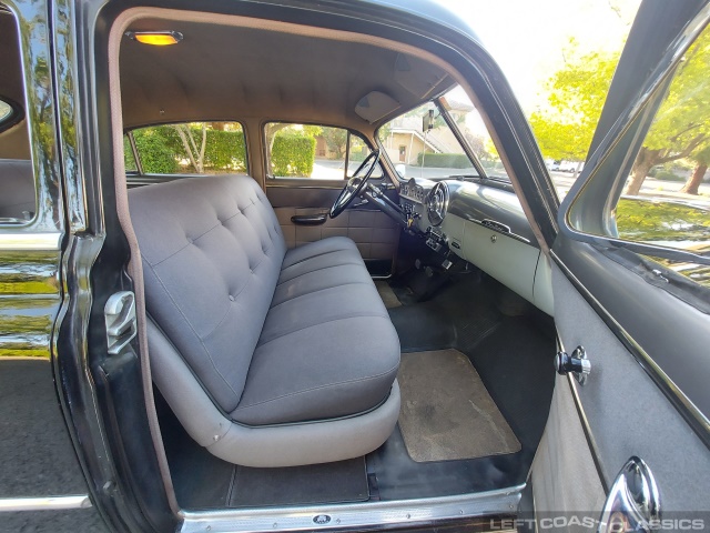 1949-pontiac-silver-streak-142.jpg