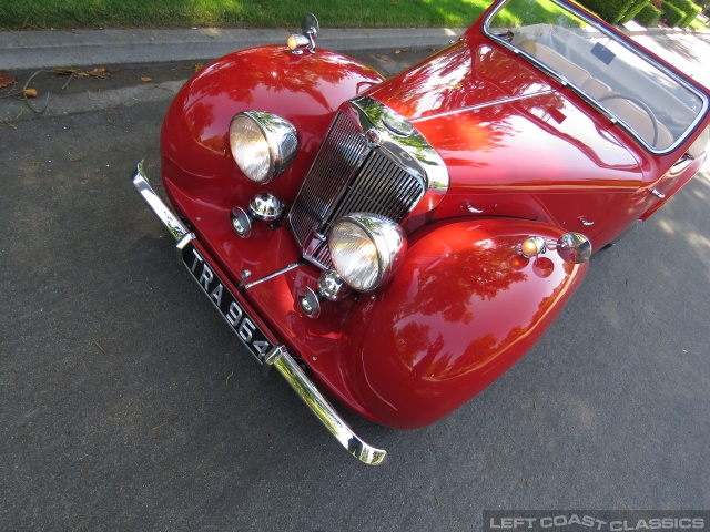 1949-triumph-2000-097.jpg