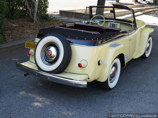 1949-willys-jeepster-015.jpg