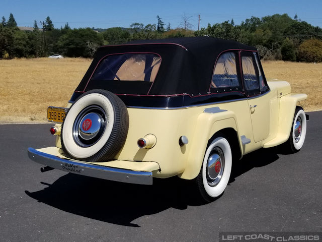 1949-willys-jeepster-017.jpg