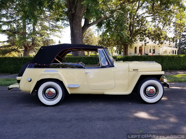 1949-willys-jeepster-024.jpg