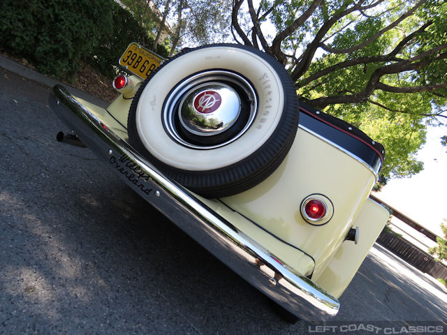 1949-willys-jeepster-038.jpg