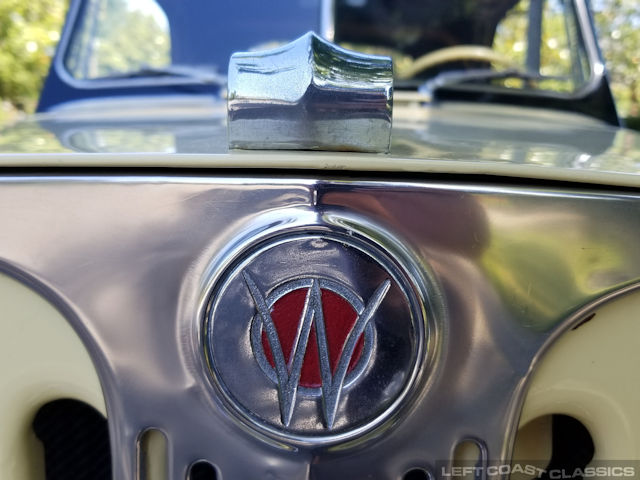 1949-willys-jeepster-055.jpg