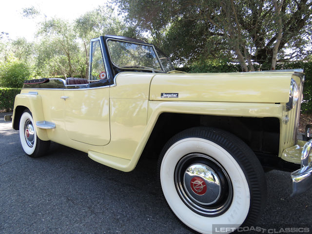 1949-willys-jeepster-064.jpg