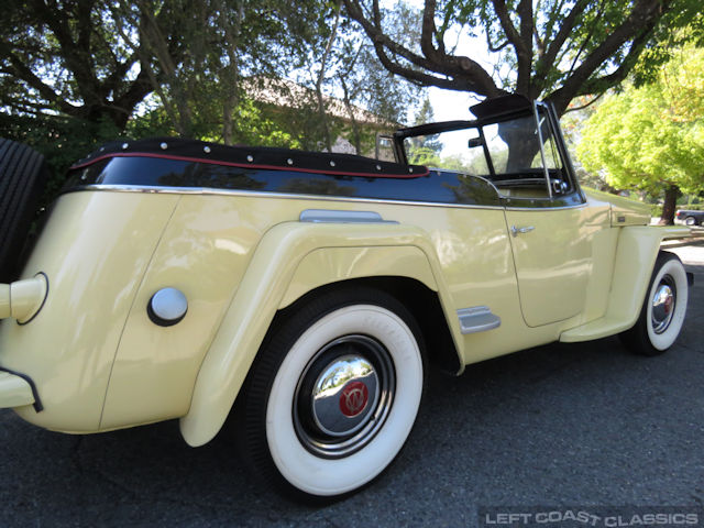 1949-willys-jeepster-066.jpg